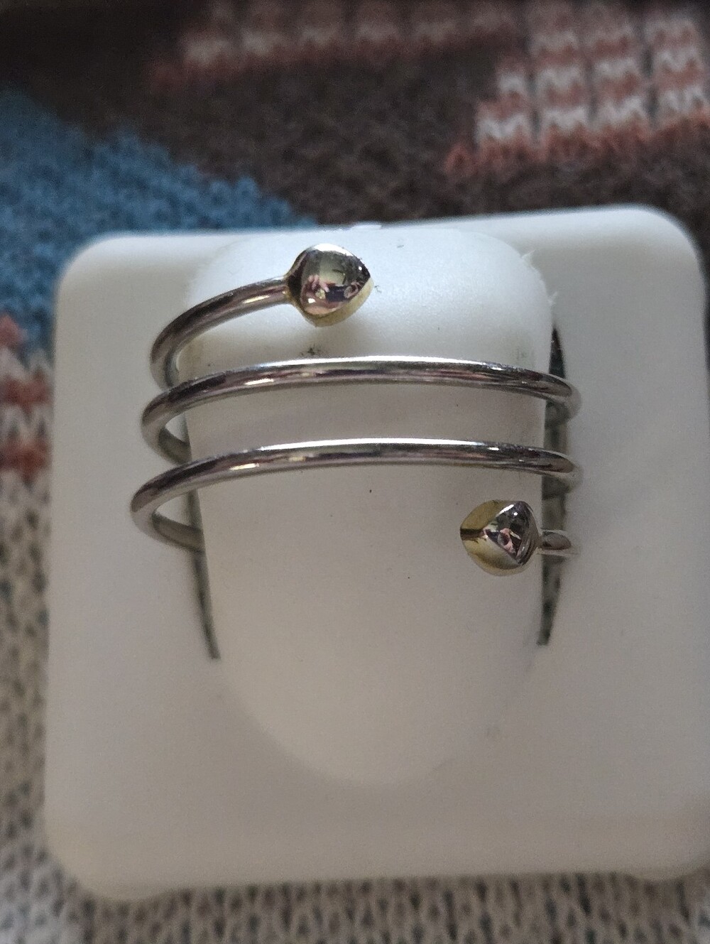 Elegant Double-Drift Silver Tone Open Ring with Heart Magnent Accents